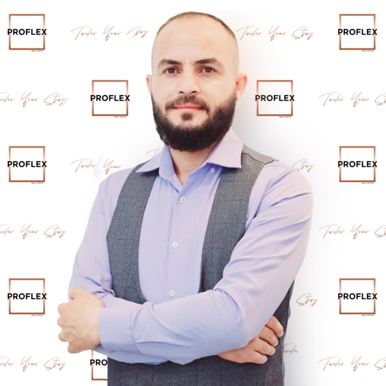 Ali Mohamed WS Ali Mohamed |